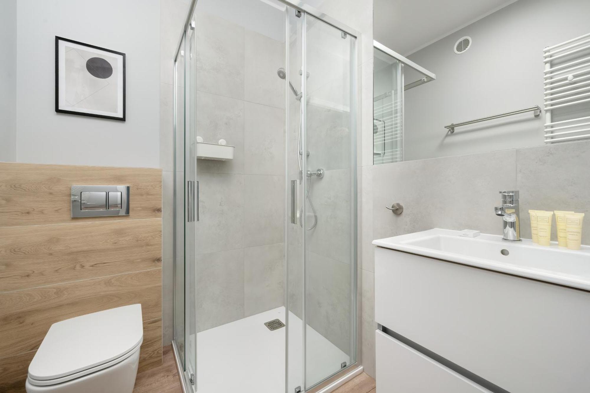 Apartamenty Zwycieska Z Klimatyzacja, Free Garage Wroclaw By Noclegi Renters מראה חיצוני תמונה