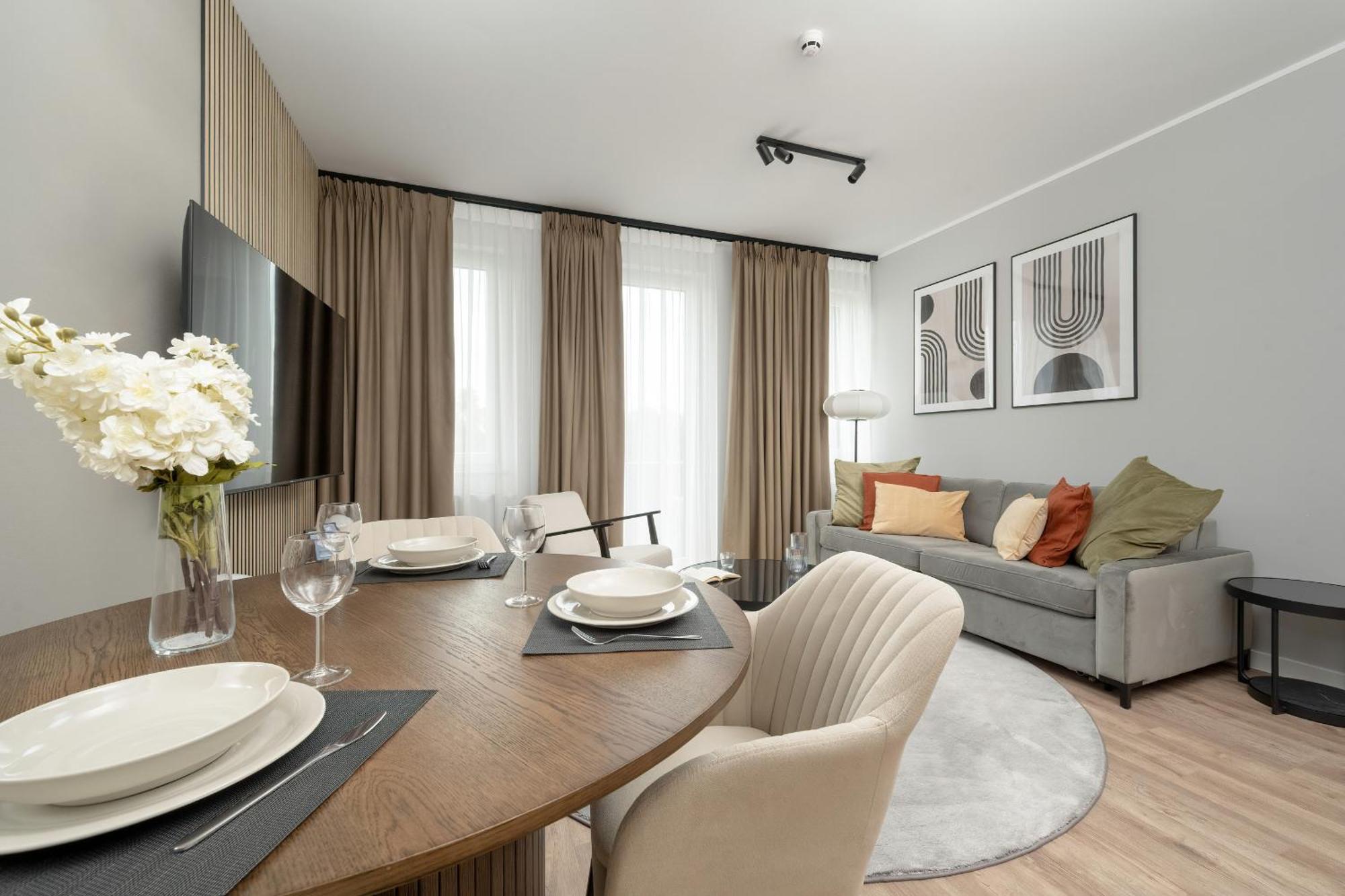 Apartamenty Zwycieska Z Klimatyzacja, Free Garage Wroclaw By Noclegi Renters מראה חיצוני תמונה