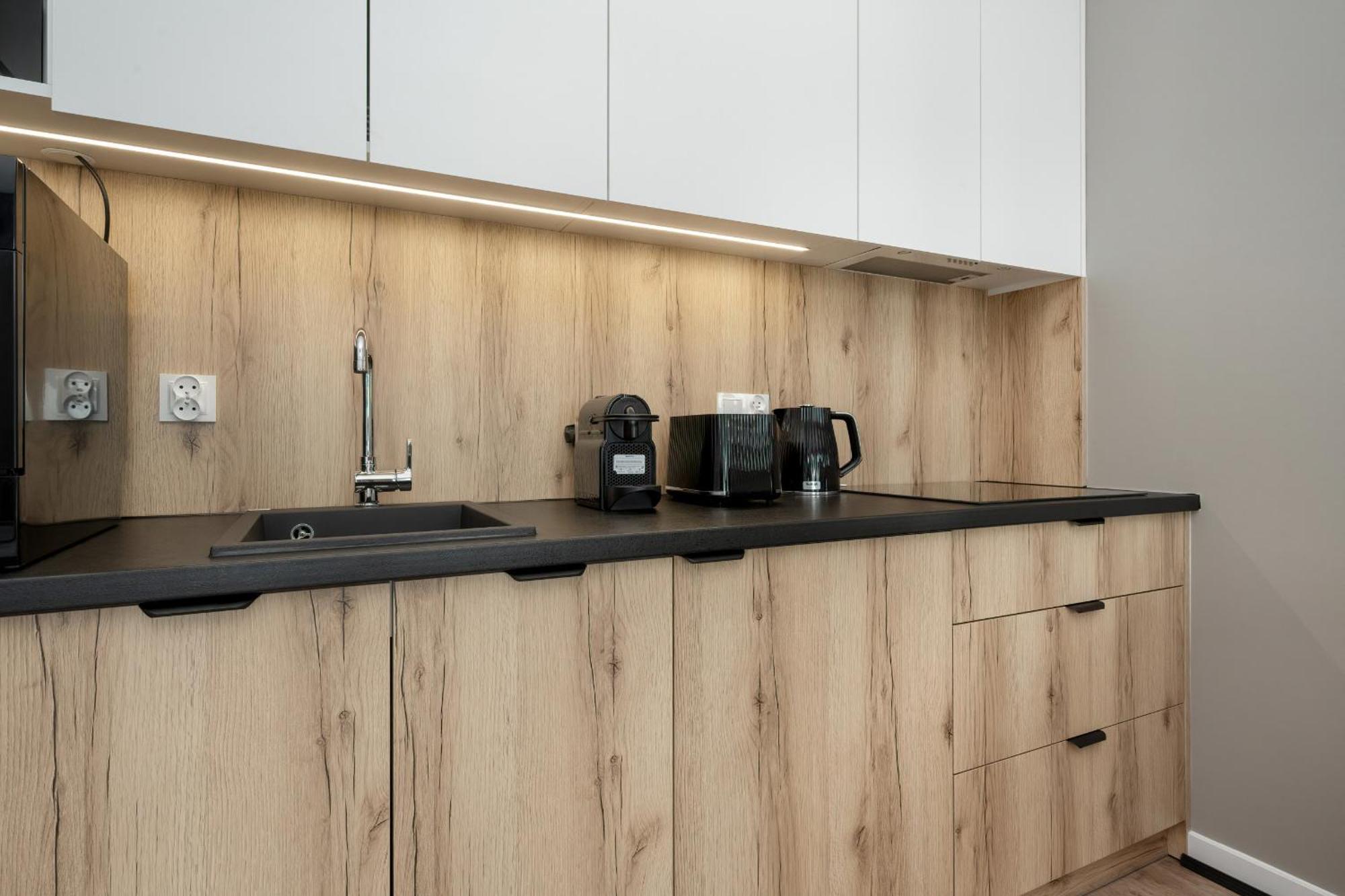 Apartamenty Zwycieska Z Klimatyzacja, Free Garage Wroclaw By Noclegi Renters מראה חיצוני תמונה