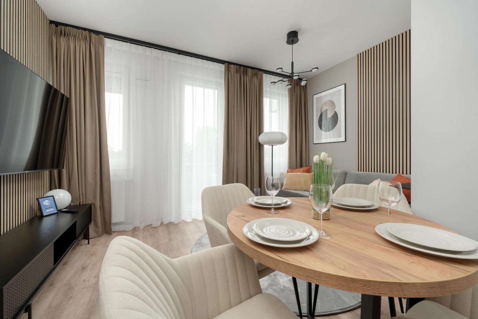 Apartamenty Zwycieska Z Klimatyzacja, Free Garage Wroclaw By Noclegi Renters מראה חיצוני תמונה
